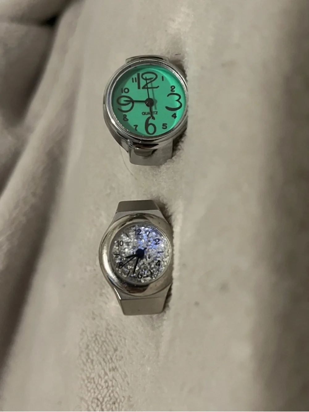 Lot of 2 Silver Stretchy Watch Rings - Silver Face and Green Face